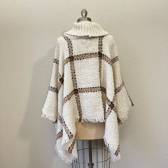 NWOT WORLD MARKET Plaid Poncho Shawl in Cream Brown - Picture 6 of 11